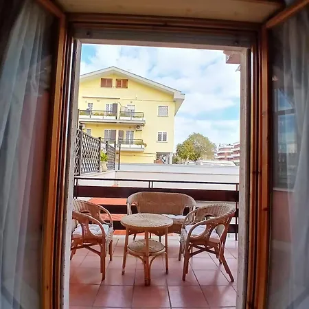 Casa Di Viaggiatori Séjour chez l'habitant Ciampino